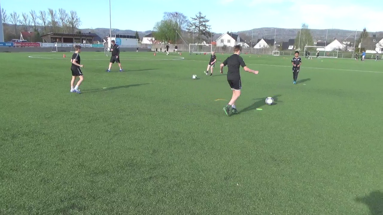 15 Pasning ett-touch-forflytning.MP4